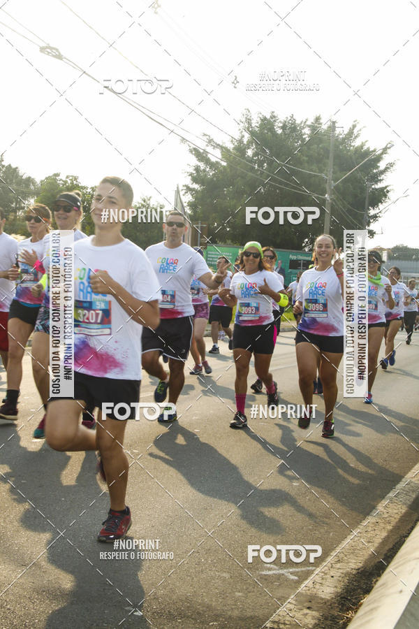 Buy your photos of the eventColor Race Brasil - S�o Carlos on Fotop