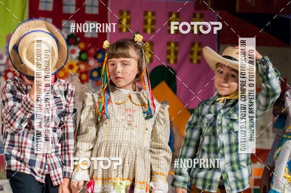 Compre as suas fotos do eventoFesta Junina Genesis 2019 no Fotop