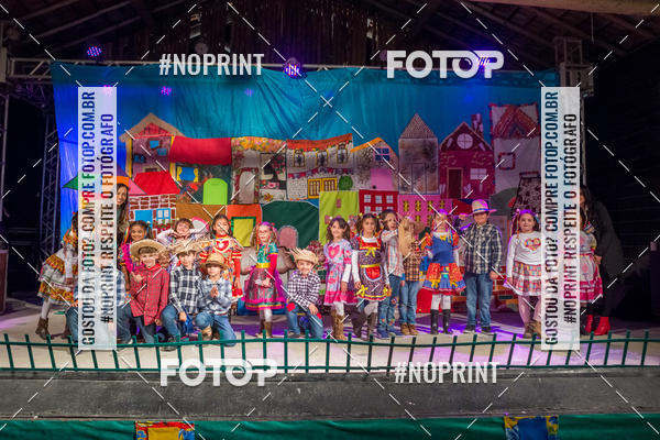 Compre suas fotos do eventoFesta Junina Genesis 2019 no Fotop