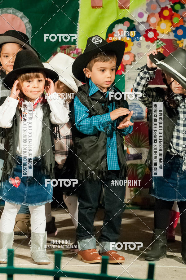 Compre suas fotos do eventoFesta Junina Genesis 2019 no Fotop