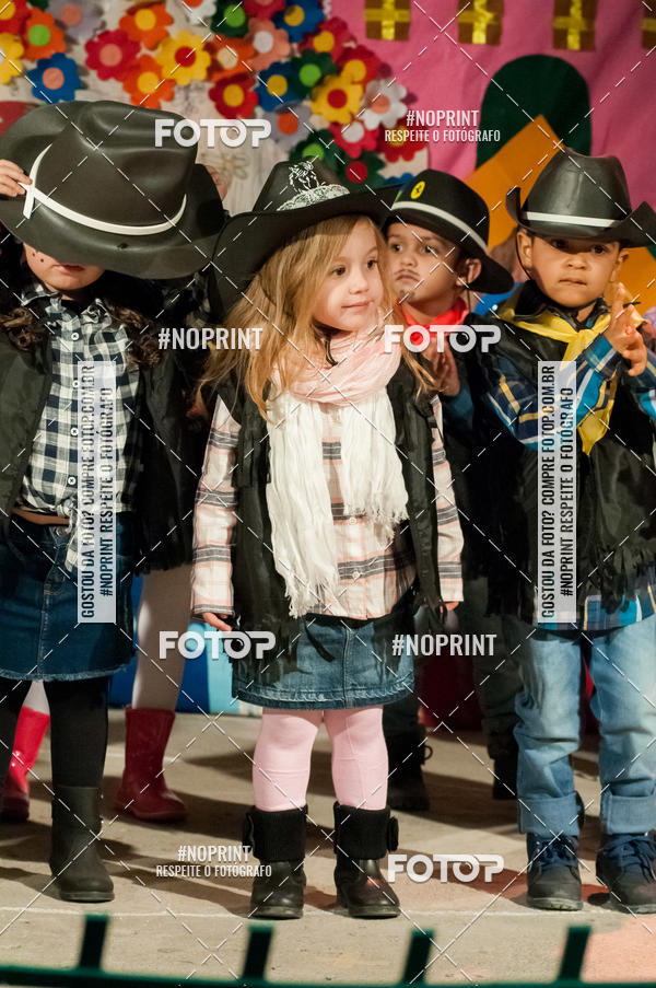 Compre suas fotos do eventoFesta Junina Genesis 2019 no Fotop