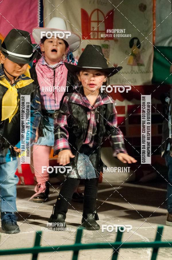 Compre suas fotos do eventoFesta Junina Genesis 2019 no Fotop