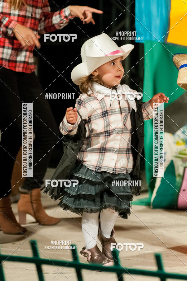 Compre as suas fotos do eventoFesta Junina Genesis 2019 no Fotop