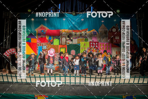 Compre as suas fotos do eventoFesta Junina Genesis 2019 no Fotop