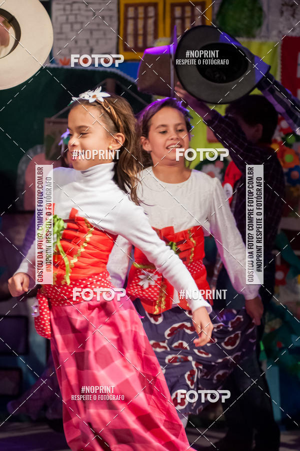 Compre suas fotos do eventoFesta Junina Genesis 2019 no Fotop