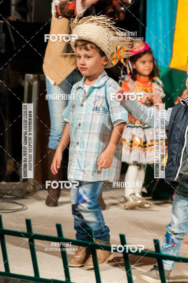 Compre suas fotos do eventoFesta Junina Genesis 2019 no Fotop