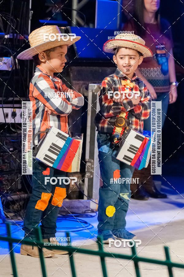 Compre as suas fotos do eventoFesta Junina Genesis 2019 no Fotop