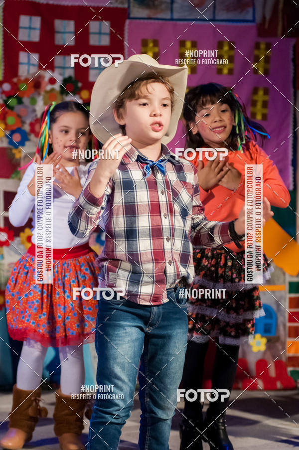 Compre as suas fotos do eventoFesta Junina Genesis 2019 no Fotop