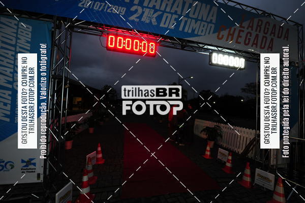Buy your photos of the event1 Meia Maratona Timb on Fotop