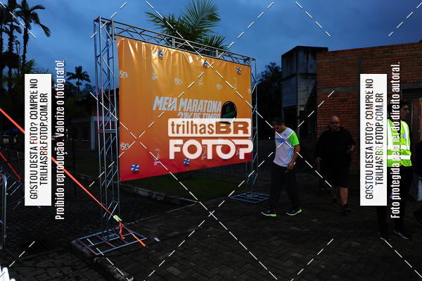 Buy your photos of the event1 Meia Maratona Timb on Fotop