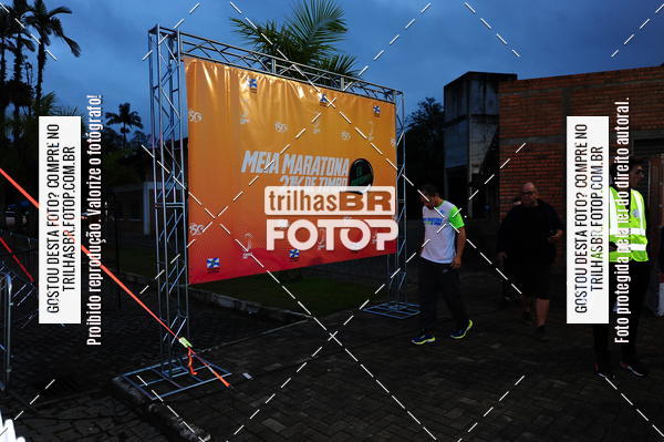 Buy your photos of the event1 Meia Maratona Timb on Fotop