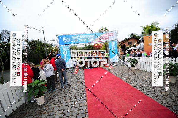 Buy your photos of the event1 Meia Maratona Timb on Fotop
