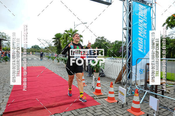 Buy your photos of the event1 Meia Maratona Timb on Fotop