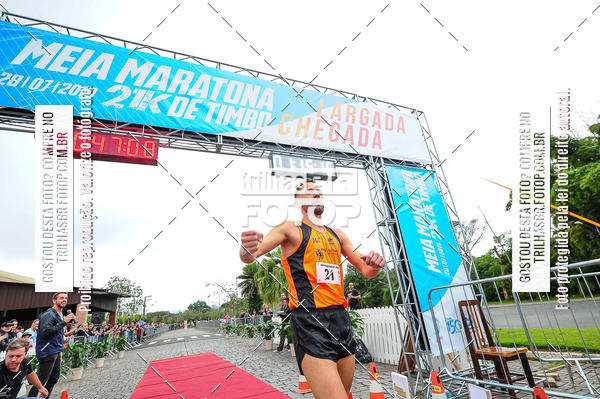 Buy your photos of the event1 Meia Maratona Timb on Fotop
