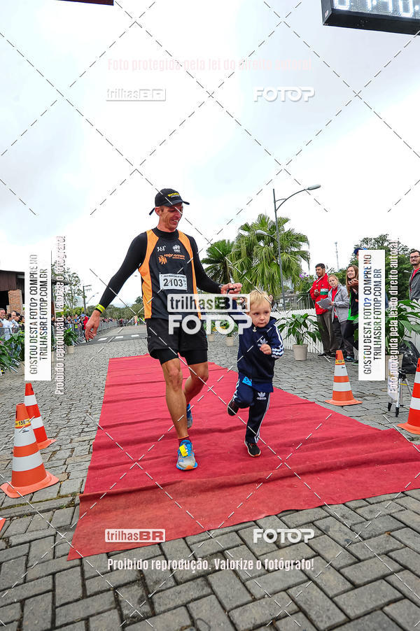 Buy your photos of the event1 Meia Maratona Timb on Fotop