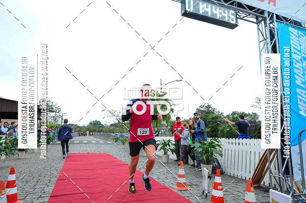 Buy your photos of the event1 Meia Maratona Timb on Fotop