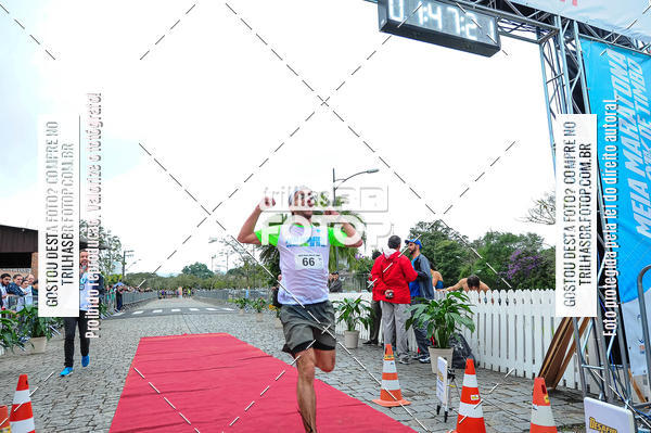 Buy your photos of the event1 Meia Maratona Timb on Fotop