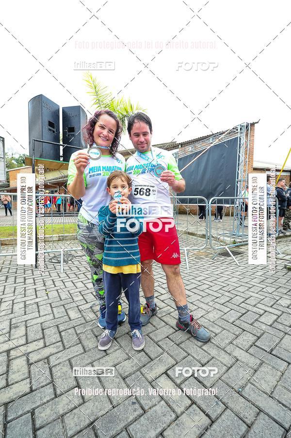 Buy your photos of the event1 Meia Maratona Timb on Fotop