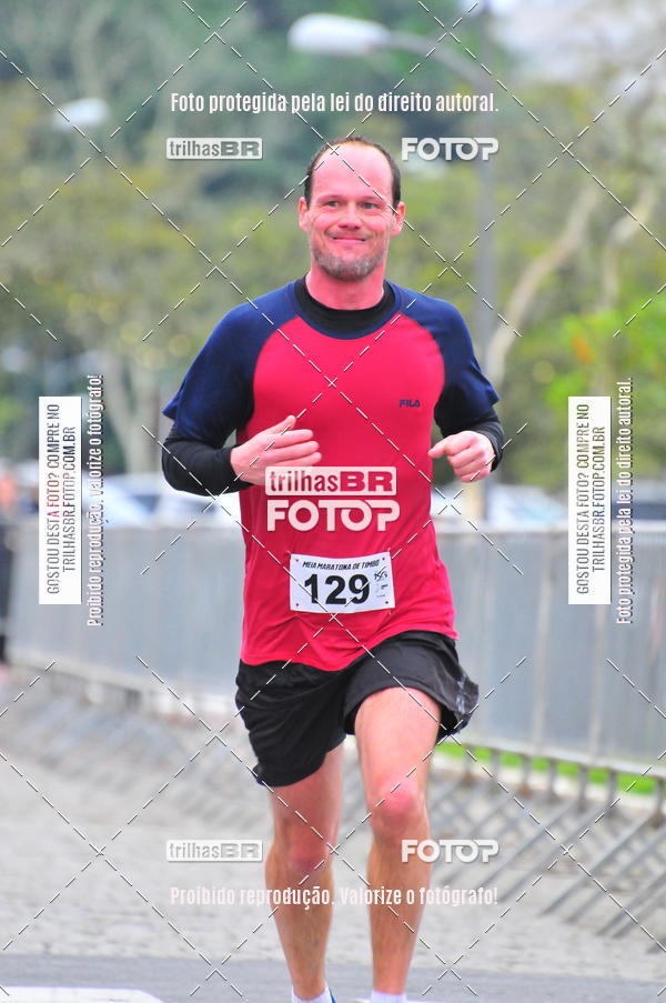 Buy your photos of the event1 Meia Maratona Timb on Fotop