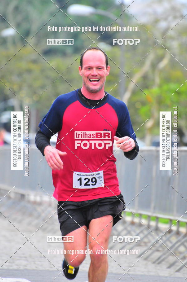 Buy your photos of the event1 Meia Maratona Timb on Fotop