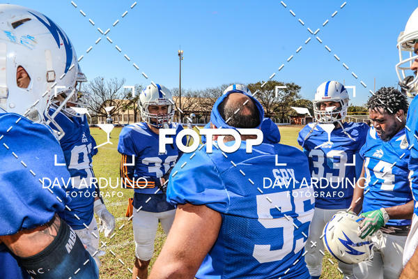 Achetez vos photos de l'vnementBFA - (Futebol Americano) Ribeiro Preto Challengers vs So Paulo Storm sur Fotop