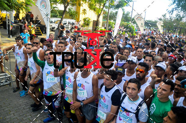 Buy your photos of the event Corrida da Juventude Cuca  on Fotop