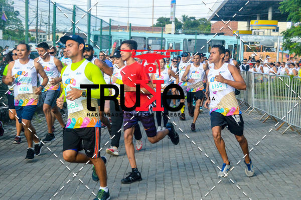 Buy your photos of the event Corrida da Juventude Cuca  on Fotop