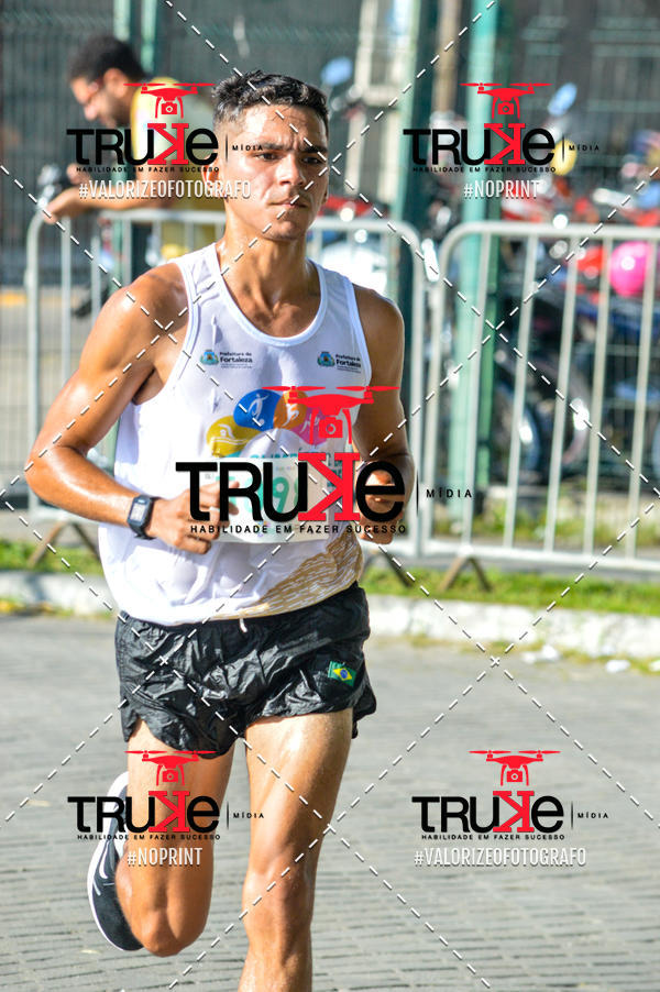 Buy your photos of the event Corrida da Juventude Cuca  on Fotop