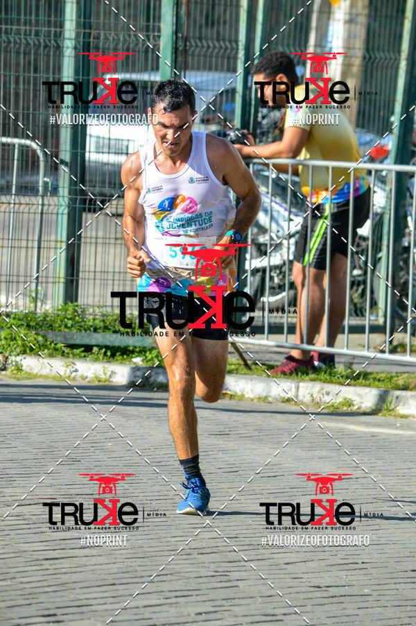 Buy your photos of the event Corrida da Juventude Cuca  on Fotop