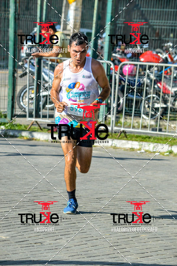 Buy your photos of the event Corrida da Juventude Cuca  on Fotop