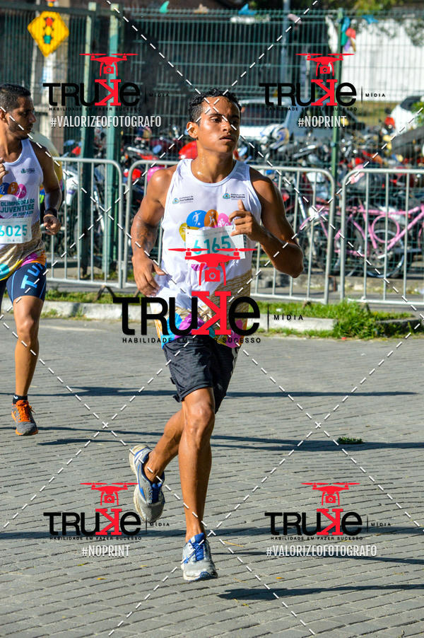Buy your photos of the event Corrida da Juventude Cuca  on Fotop