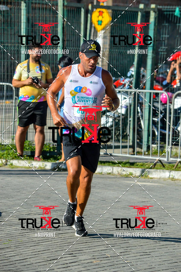 Buy your photos of the event Corrida da Juventude Cuca  on Fotop