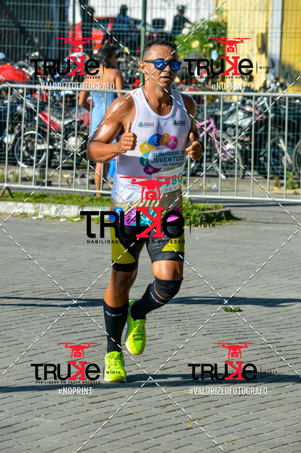 Buy your photos of the event Corrida da Juventude Cuca  on Fotop