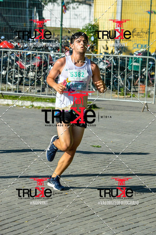 Buy your photos of the event Corrida da Juventude Cuca  on Fotop