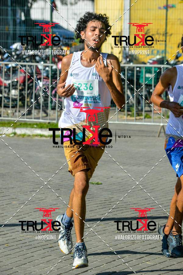 Buy your photos of the event Corrida da Juventude Cuca  on Fotop