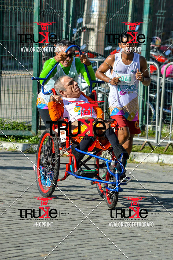 Buy your photos of the event Corrida da Juventude Cuca  on Fotop