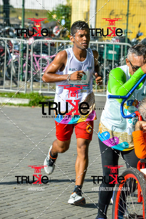 Buy your photos of the event Corrida da Juventude Cuca  on Fotop
