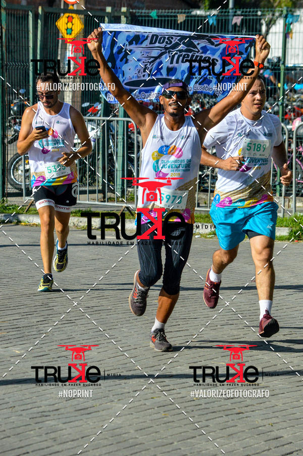 Buy your photos of the event Corrida da Juventude Cuca  on Fotop