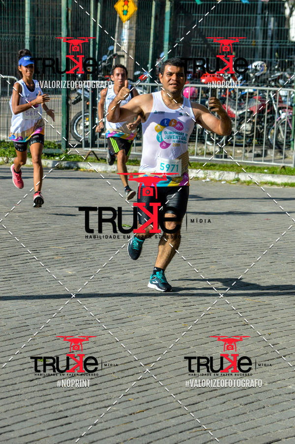 Buy your photos of the event Corrida da Juventude Cuca  on Fotop