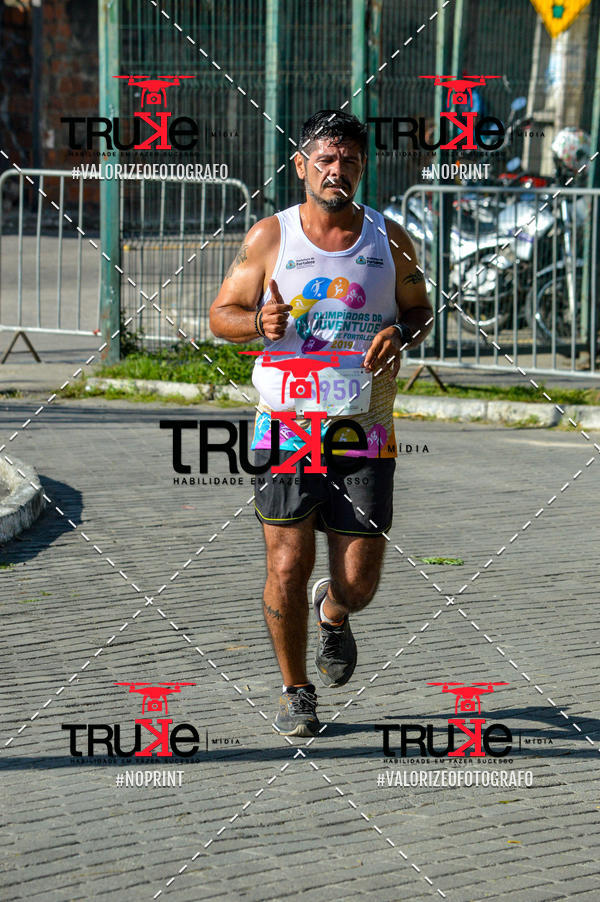 Buy your photos of the event Corrida da Juventude Cuca  on Fotop
