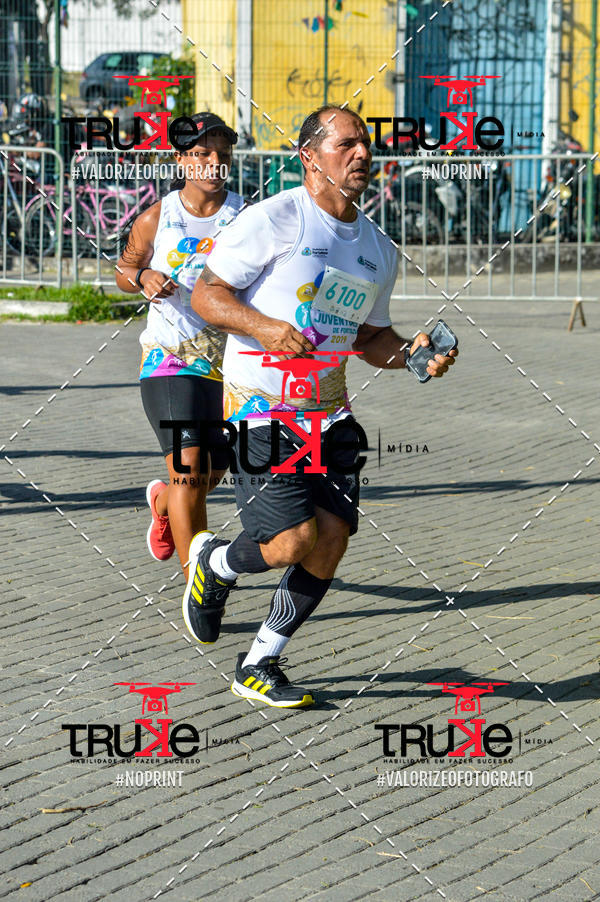 Buy your photos of the event Corrida da Juventude Cuca  on Fotop