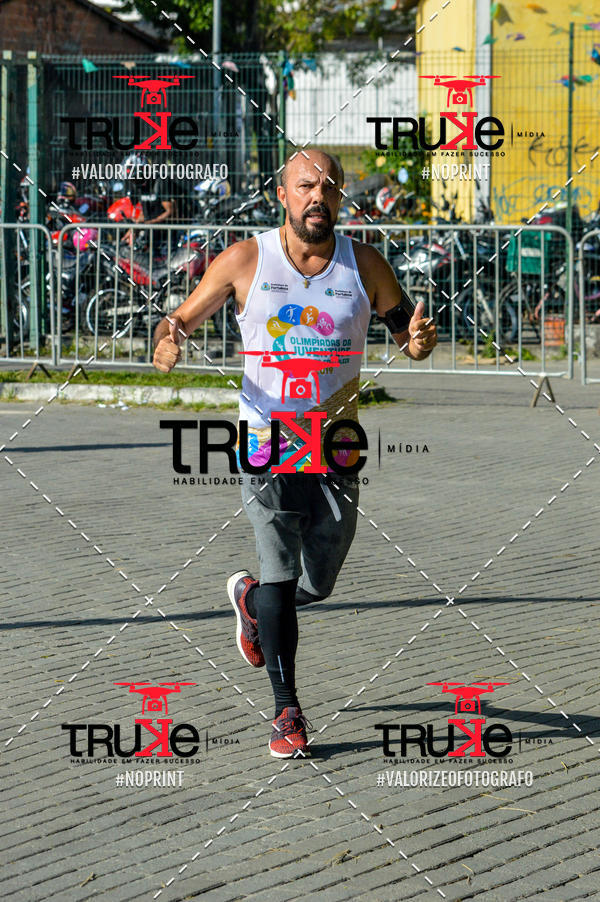 Buy your photos of the event Corrida da Juventude Cuca  on Fotop