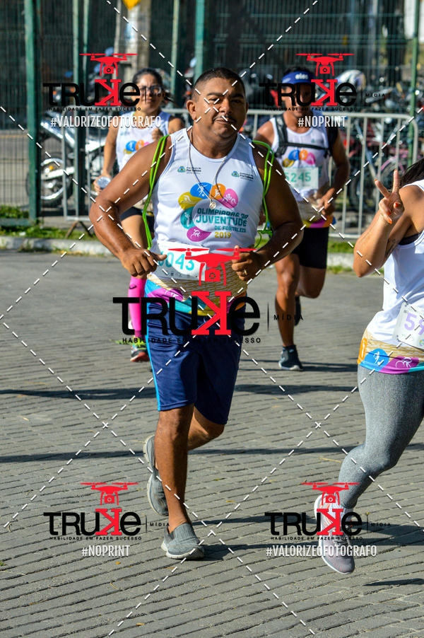 Buy your photos of the event Corrida da Juventude Cuca  on Fotop