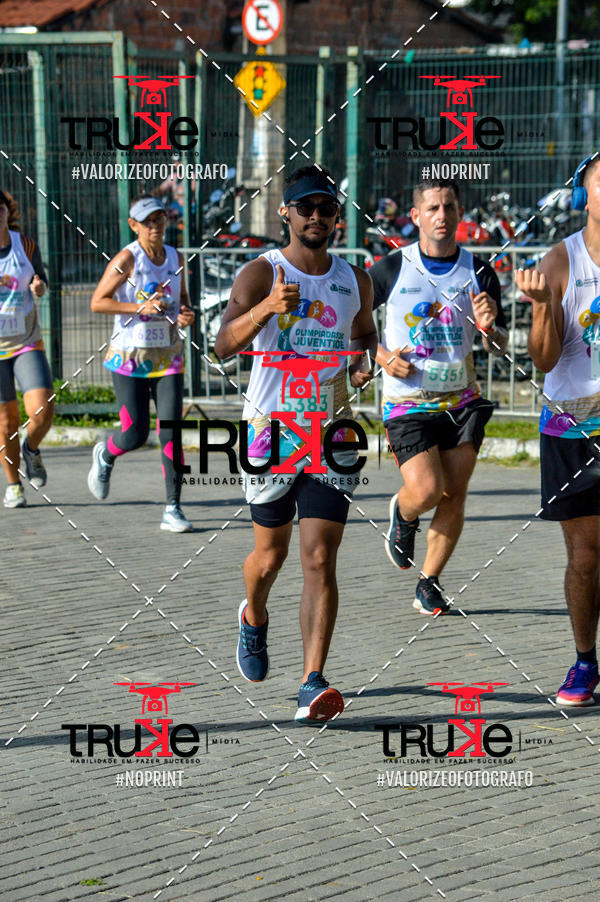 Buy your photos of the event Corrida da Juventude Cuca  on Fotop