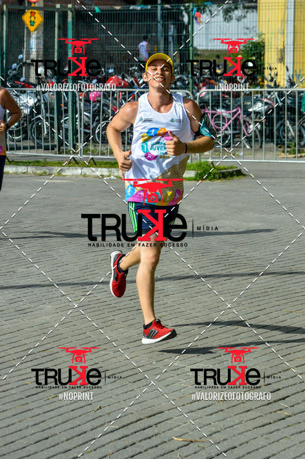 Buy your photos of the event Corrida da Juventude Cuca  on Fotop