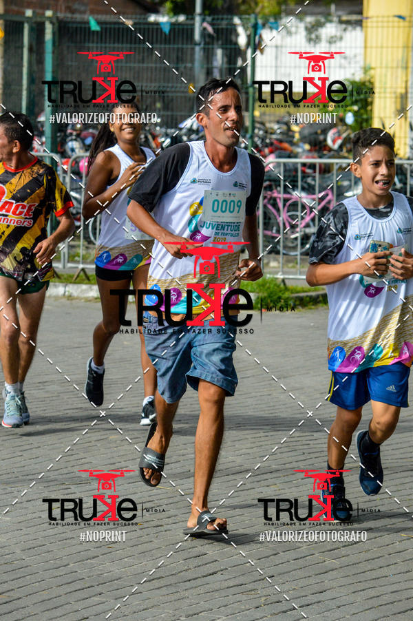 Buy your photos of the event Corrida da Juventude Cuca  on Fotop