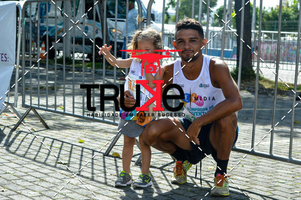 Buy your photos of the event Corrida da Juventude Cuca  on Fotop