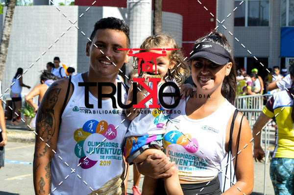 Buy your photos of the event Corrida da Juventude Cuca  on Fotop