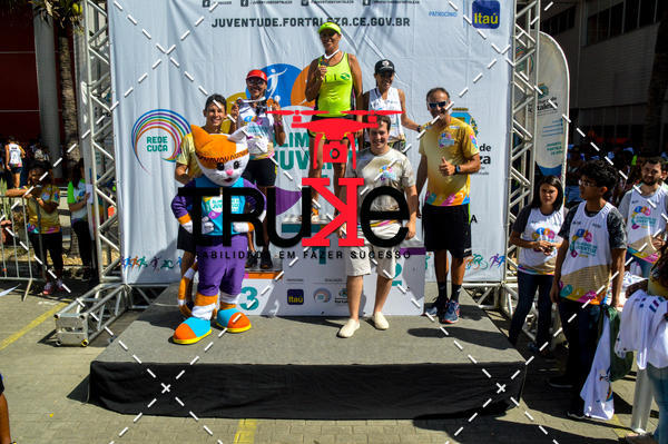 Buy your photos of the event Corrida da Juventude Cuca  on Fotop