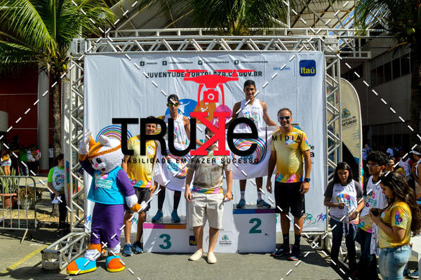 Buy your photos of the event Corrida da Juventude Cuca  on Fotop